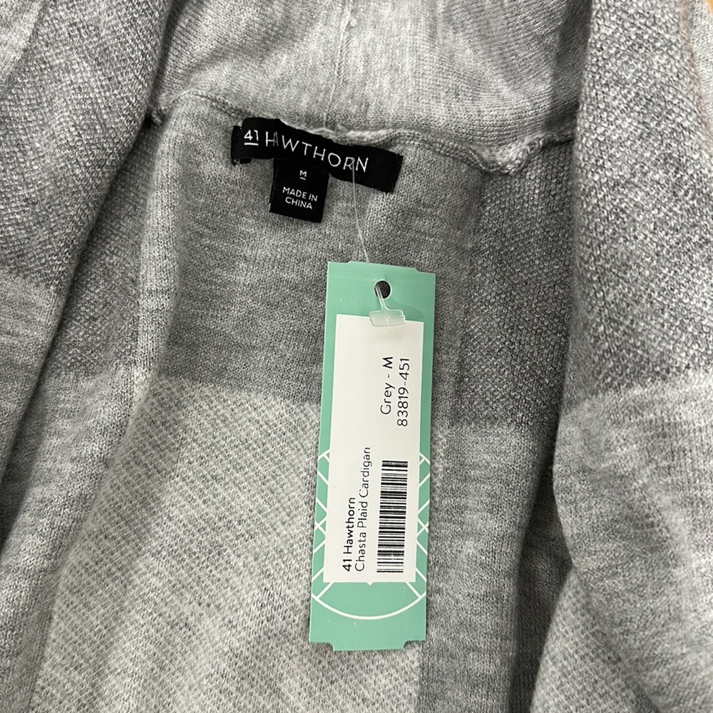 NWT white and gray cardigan - Picture 3 of 5